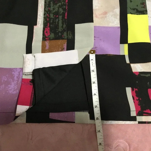 Cleo Petites Geometric Gray Purple Print Sheath Black Dress Sz 10 - Picture 8 of 11